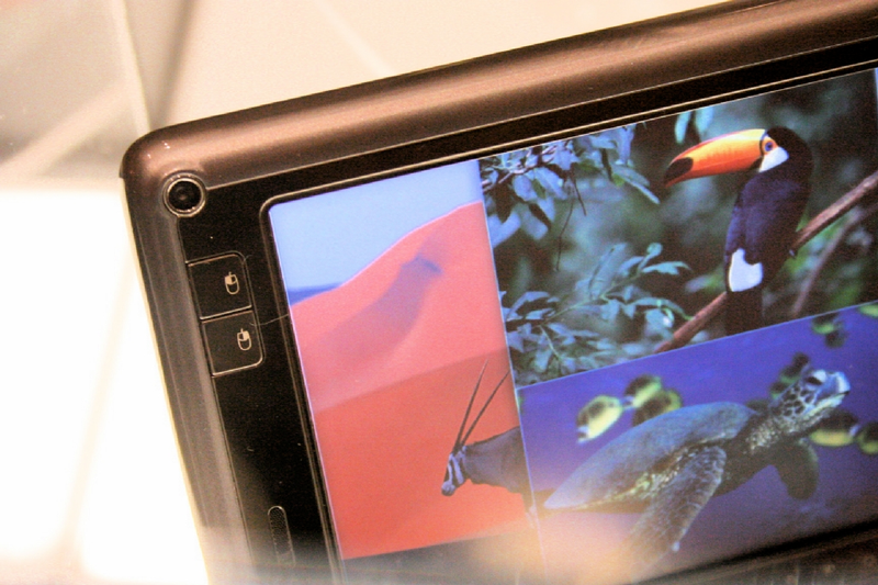 Illustration for article titled HTC Shift (UMPC) Gallery, Impressions